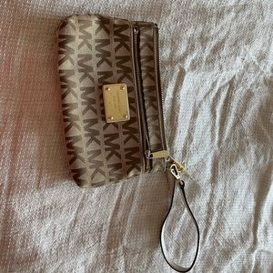 Michael Kors clutch